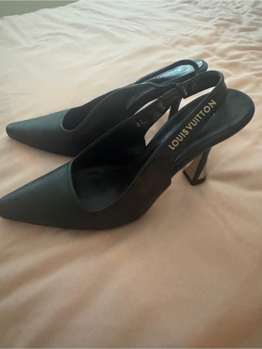 Louis Vuitton Black Pointed Slingback Heels with Gold Logo